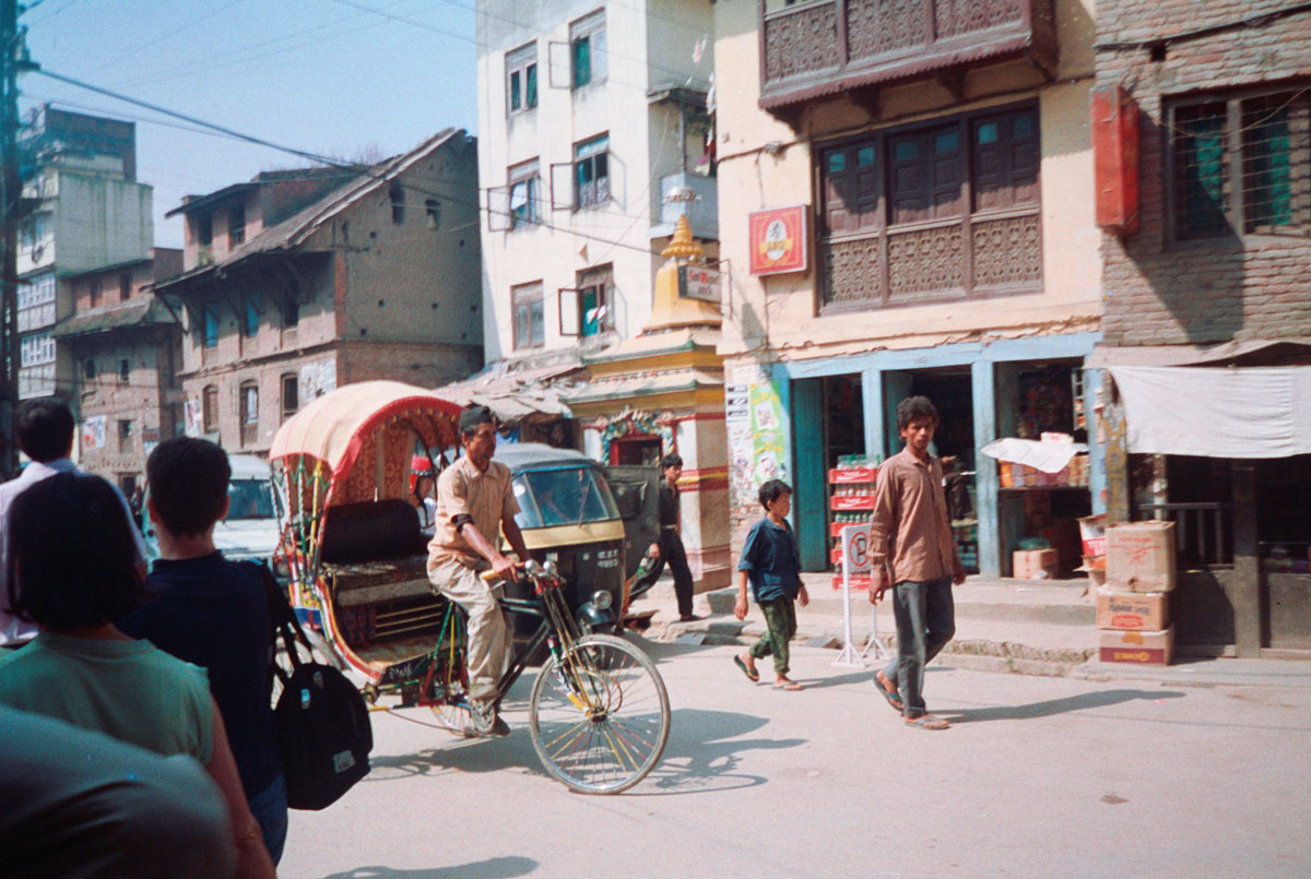 nepal-katmandu-tuk-tuk