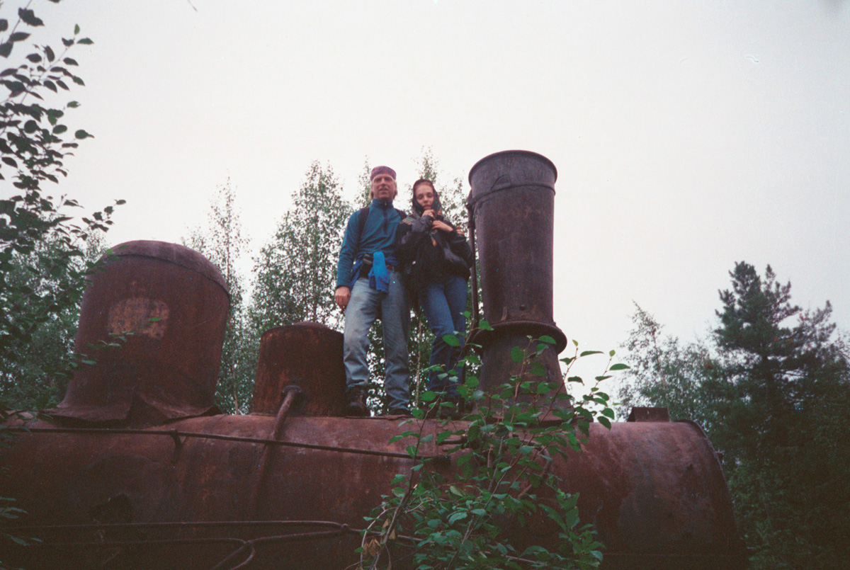 siberia-svieta-and-denis-on-train-near-gulag_0